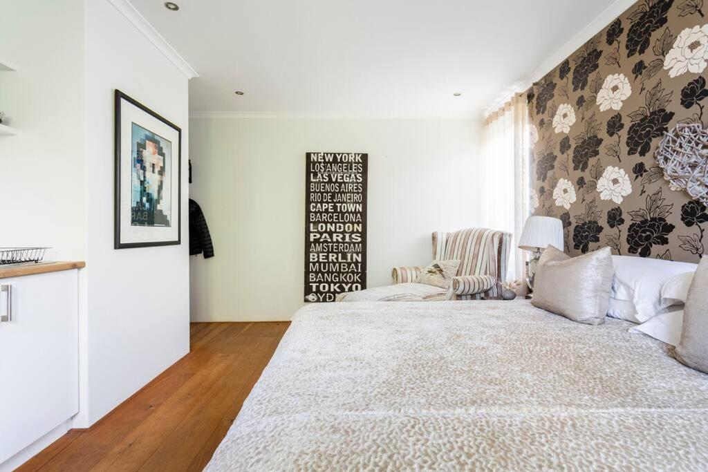 Little Haven Apartment *